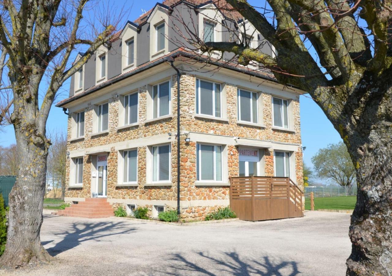 Country House Reem Pommeuse Exteriör bild